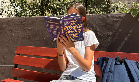 Ma fille lit de la New Romance : dois-je m’en inquiéter ?