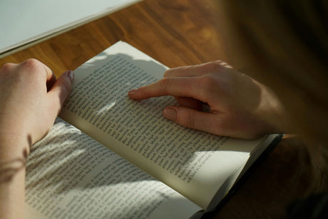 La règle d’or des 10 minutes : pourquoi si peu de lecture peut tout changer ?