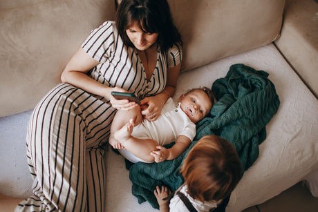 Pourquoi ne faut-il pas utiliser le smartphone devant son enfant?