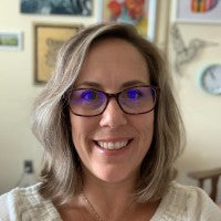 Auteur - Emily Menendez-Aponte