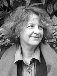 Auteur - Colline Faure-Poirée